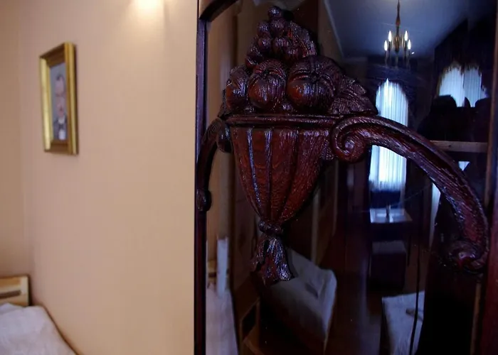 Villand With Free Private Parking And Self Check In