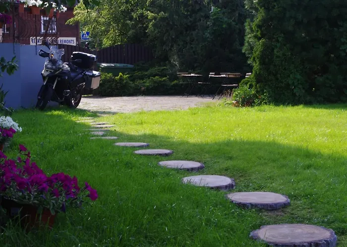 Villand With Free Private Parking And Self Check In