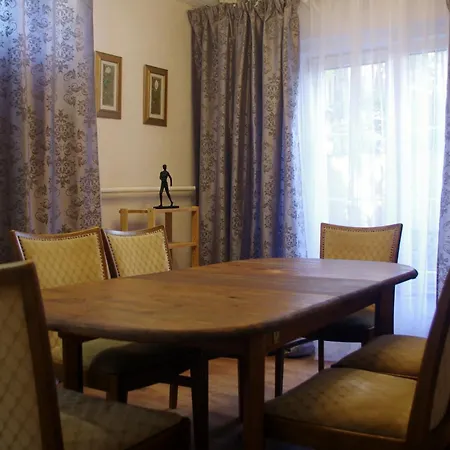 Villand With Free Private Parking And Self Check In ריגה