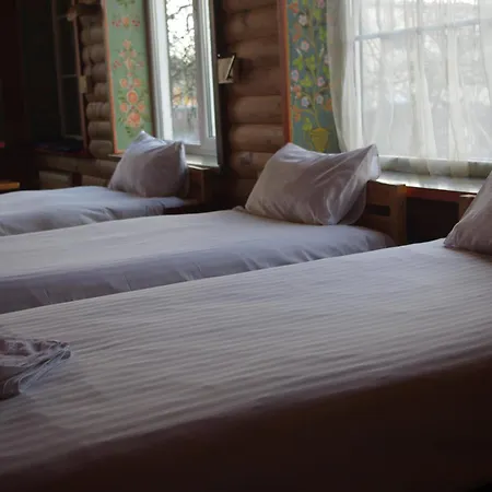 Villand With Free Private Parking And Self Check In Guest house
