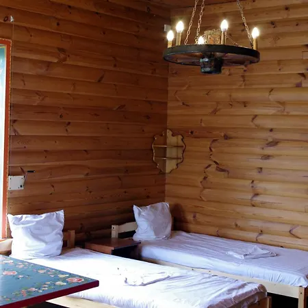 Villand With Free Private Parking And Self Check In Guest house