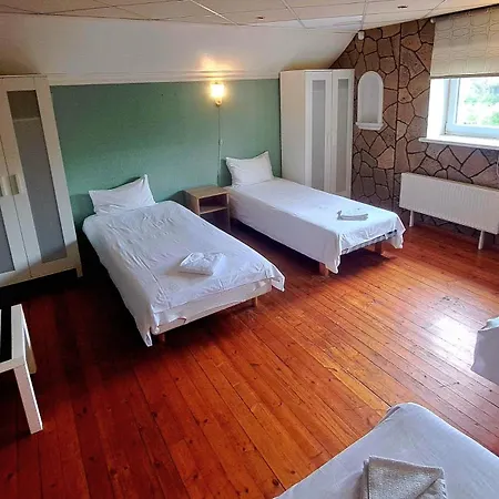 Villand With Free Private Parking And Self Check In 2* Riga