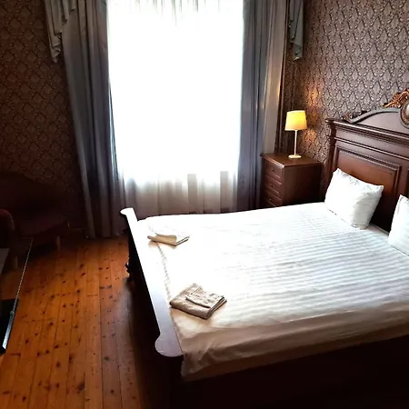Villand With Free Private Parking And Self Check In 2* Riga