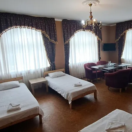 Villand With Free Private Parking And Self Check In 2*