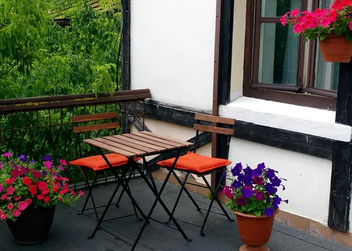 Viesu māja Villand With Free Private Parking And Self Check In 2*