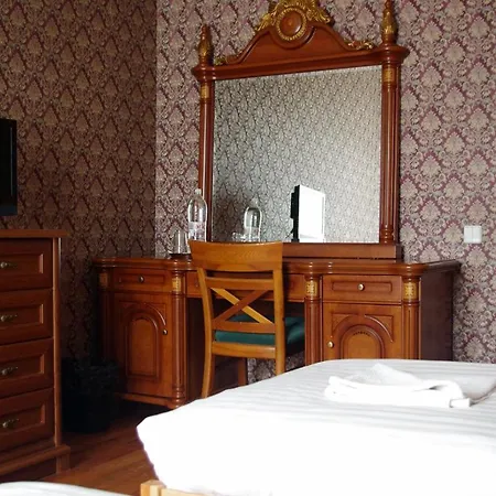 Villand With Free Private Parking And Self Check In Guest house Riga