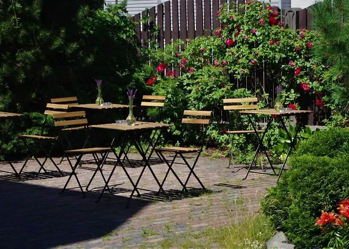 Villand With Free Private Parking And Self Check In Ρίγα