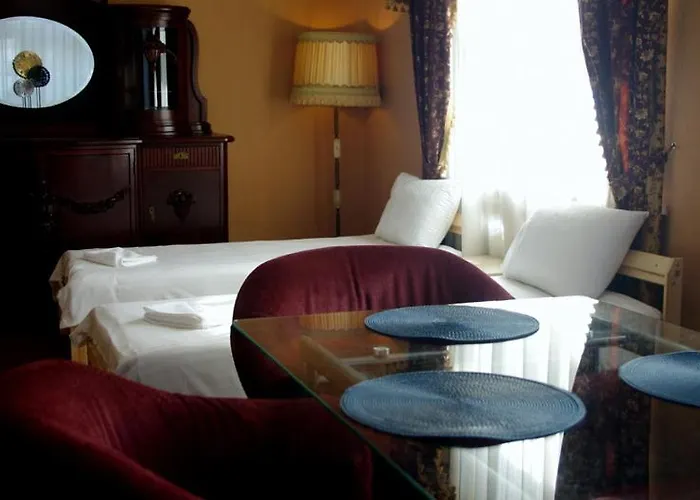 Villand With Free Private Parking And Self Check In