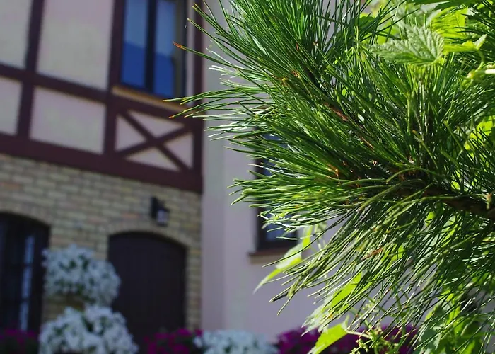 Villand With Free Private Parking And Self Check In