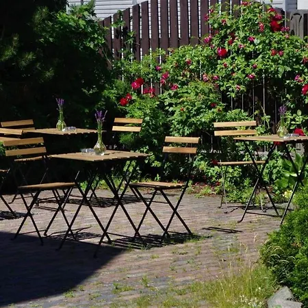 Villand With Free Private Parking And Self Check In 里加